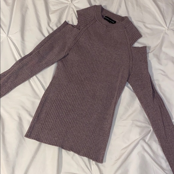 Fitted sweater - Picture 1 of 3